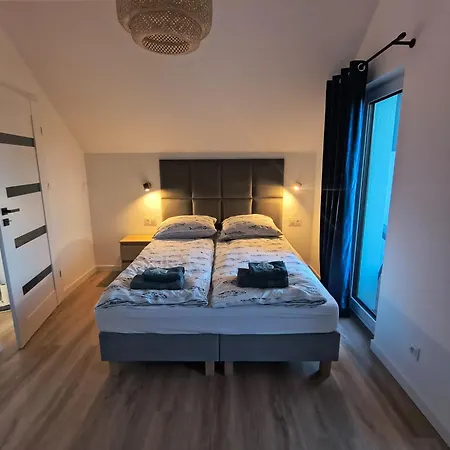 Dobre Miejsce Nyaraló *